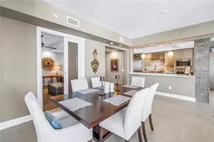 300 Beach Dr NE, Saint Petersburg, FL 33701 - Photo 13