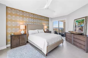 300 Beach Dr NE, Saint Petersburg, FL 33701 - Photo 27