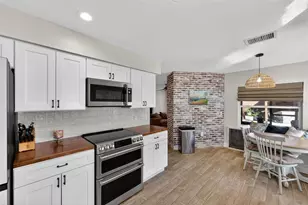 1807 Hitching Post Pl, Plant City, FL 33566 - Photo 11