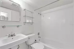 200 36th Ave N, Saint Petersburg, FL 33704 - Photo 9