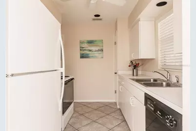 6020 Midnight Pass Road #61, Sarasota, FL 34242 - Photo 7