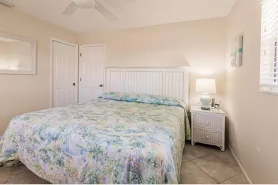 6020 Midnight Pass Road #61, Sarasota, FL 34242 - Photo 11