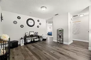 6333 Aberdeen Ave, New Port Richey, FL 34653 - Photo 7