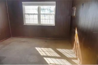 385 Dolphin Avenue SE, Saint Petersburg, FL 33705 - Photo 7