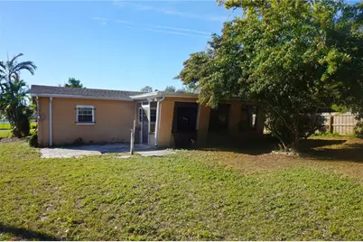 385 Dolphin Avenue SE, Saint Petersburg, FL 33705 - Photo 15