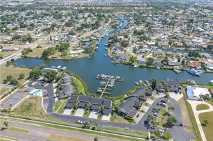 614 Yardarm Dr, Apollo Beach, FL 33572 - Photo 29