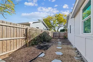 2900 49th Street N, Saint Petersburg, FL 33710 - Photo 41