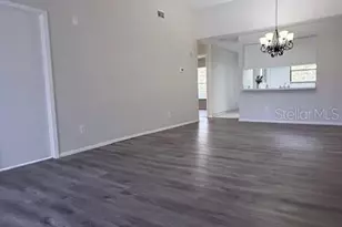4991 Puritan Cir, Tampa, FL 33617 - Photo 7