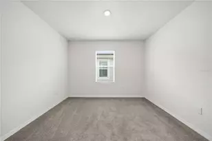 32597 Kobuk Valley Ave, Wesley Chapel, FL 33543 - Photo 15