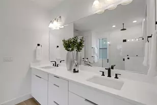 2524 Cobalt Shrs Ln, Clearwater, FL 33761 - Photo 31