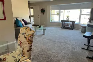 855 Fountainhead Dr, Largo, FL 33770 - Photo 5