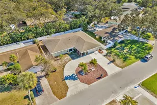 855 Fountainhead Dr, Largo, FL 33770 - Photo 49