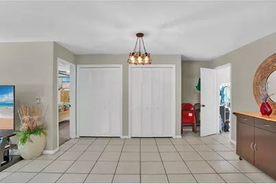 855 Fountainhead Drive, Largo, FL 33770 - Photo 13