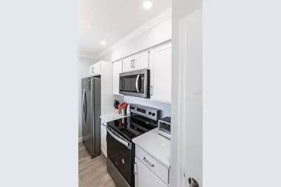 6020 Midnight Pass Road #30, Sarasota, FL 34242 - Photo 5