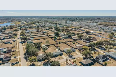 12004 Colonial Estates Lane, Riverview, FL 33579 - Photo 37