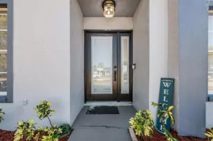 12004 Colonial Estates Ln, Riverview, FL 33579 - Photo 3