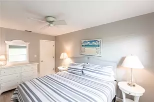 6020 Midnight Pass Rd, Sarasota, FL 34242 - Photo 15