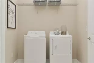 8146 St Kitts Cir, Englewood, FL 34224 - Photo 13