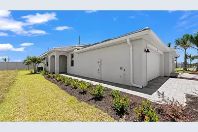 8466 Water Lily Court, Englewood, FL 34224 - Photo 3