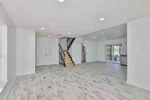 14805 Lake Forest Dr, Lutz, FL 33559 - Photo 7