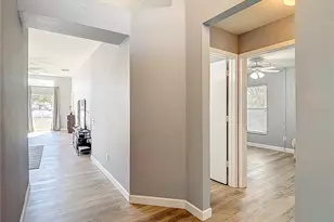 10411 Hunters Haven Blvd, Riverview, FL 33578 - Photo 5