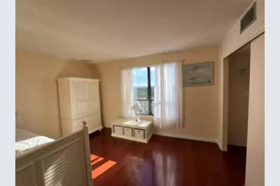 2618 Cove Cay Drive #909, Clearwater, FL 33760 - Photo 9