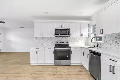 207 S Duncan Avenue, Clearwater, FL 33755 - Photo 3