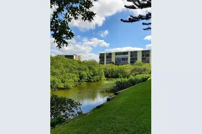 900 Cove Cay Drive #1D, Clearwater, FL 33760 - Photo 3