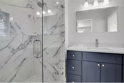 8651 Gulf Boulevard, Saint Pete Beach, FL 33706 - Photo 21