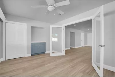 8651 Gulf Boulevard, Saint Pete Beach, FL 33706 - Photo 17