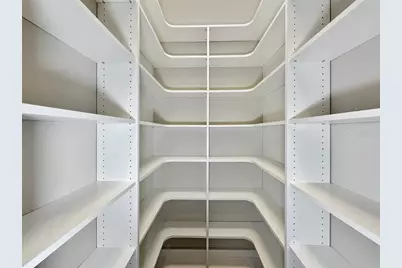 158 21st Avenue N, Saint Petersburg, FL 33704 - Photo 15