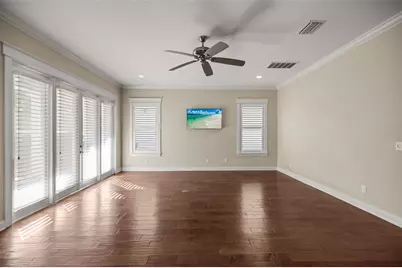 158 21st Avenue N, Saint Petersburg, FL 33704 - Photo 21