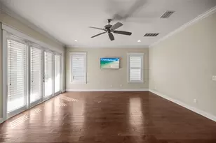 158 21st Ave N, Saint Petersburg, FL 33704 - Photo 21