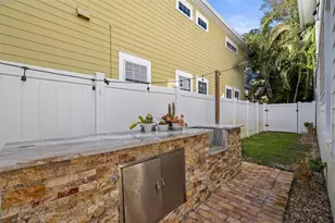 158 21st Ave N, Saint Petersburg, FL 33704 - Photo 67