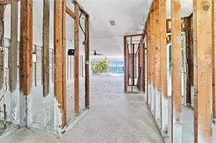 14555 N Bayshore Dr, Madeira Beach, FL 33708 - Photo 9