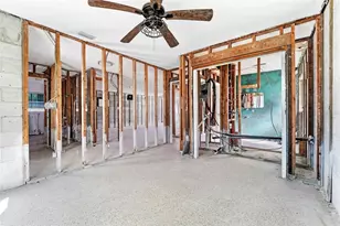 14555 N Bayshore Dr, Madeira Beach, FL 33708 - Photo 13