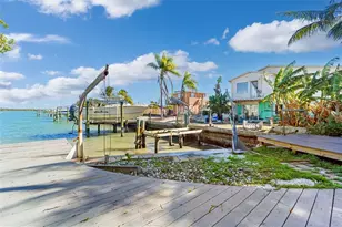 14555 N Bayshore Dr, Madeira Beach, FL 33708 - Photo 21