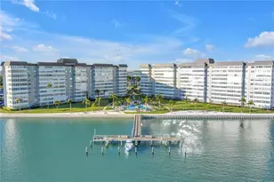 5108 Brittany Dr S, Saint Petersburg, FL 33715 - Photo 53