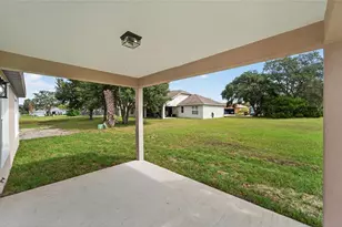 6010 Sundown Dr, Dade City, FL 33523 - Photo 37