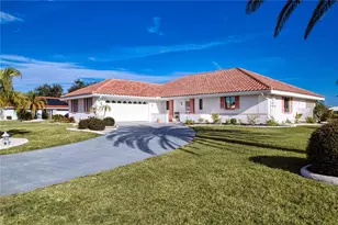 1853 Wolf Laurel Dr, Sun City Center, FL 33573 - Photo 5