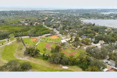 2603 Oak Circle #2603, Tarpon Springs, FL 34689 - Photo 43