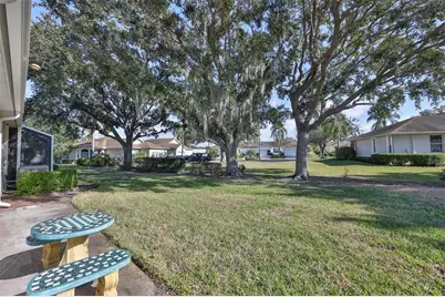 2323 Nantucket Drive #40, Sun City Center, FL 33573 - Photo 35
