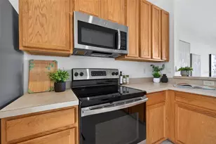 12740 Country Brook Ln, Tampa, FL 33625 - Photo 9