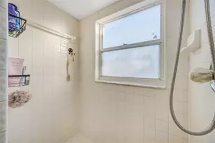 2558 Brimhollow Dr, Valrico, FL 33596 - Photo 43