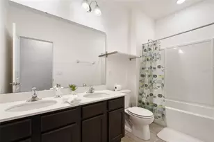 2532 Shanti Dr, Kissimmee, FL 34746 - Photo 29
