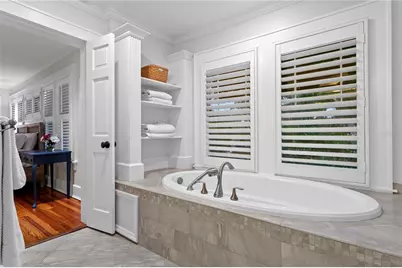 656 16th Avenue NE, Saint Petersburg, FL 33704 - Photo 31