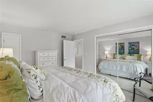 3783 Pompano, Saint Petersburg, FL 33705 - Photo 15