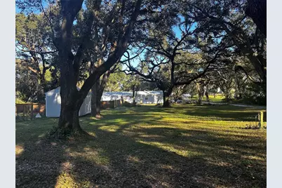 7029 Forbes Road, Zephyrhills, FL 33540 - Photo 11