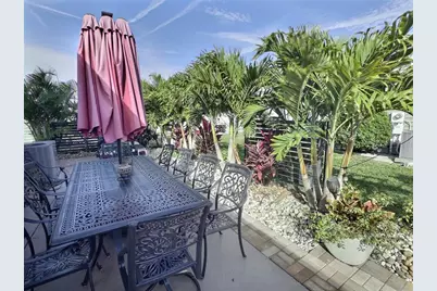 107 Pindo Palm Street W, Largo, FL 33770 - Photo 5