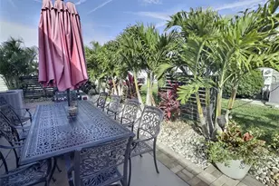 107 Pindo Palm St W, Largo, FL 33770 - Photo 5